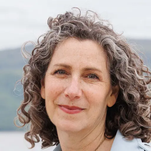 A profile picture of Dana Levenberg.
