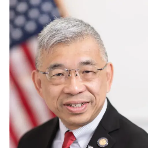 Photo of Lester Chang