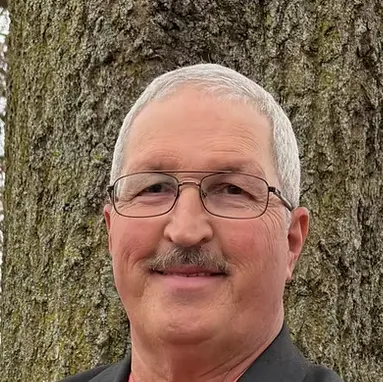 A profile picture of Donald Earl Edwards.