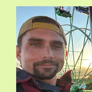 A profile picture of Owen Carson.