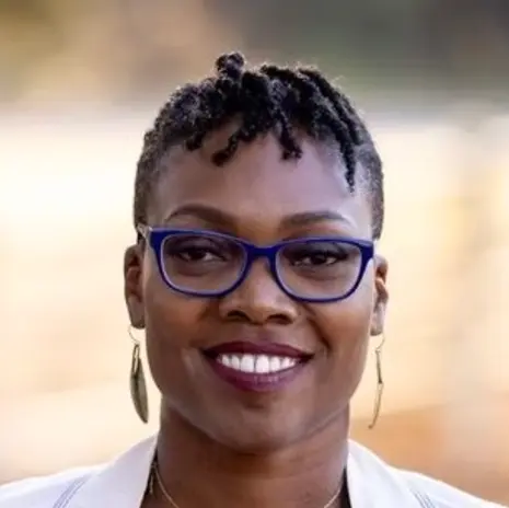 A profile picture of Safiyah Jackson.