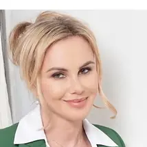 A profile picture of Alina Bonsell.