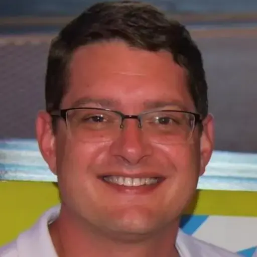 A profile picture of Andrew Clift.