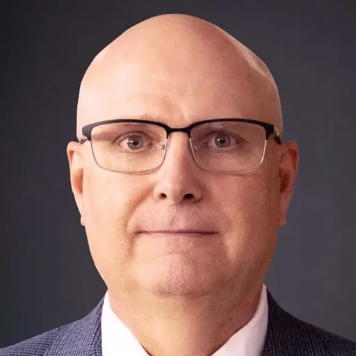 A profile picture of Gary Weaver.