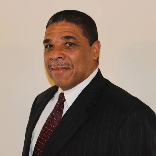 A profile picture of Victor Hunt.