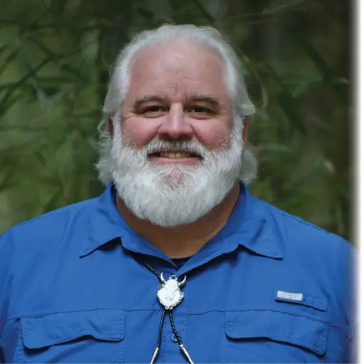 A profile picture of Robert (Robbie) Brown.