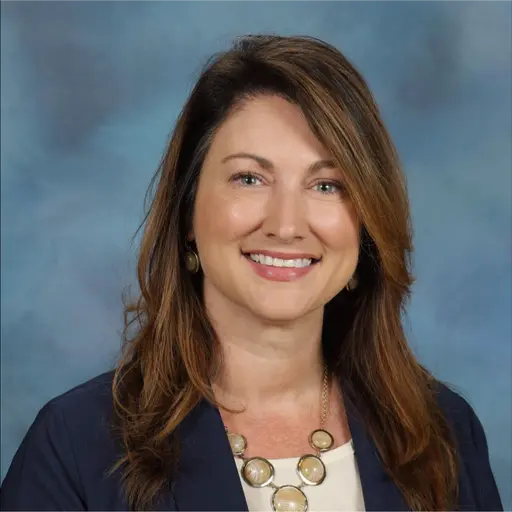 A profile picture of Shannon Craven Whitaker.