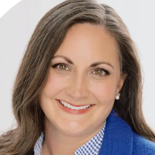 A profile picture of Whitney Elliott Baxter.