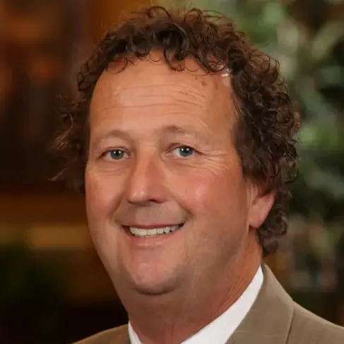 A profile picture of Kevin R Kirby.
