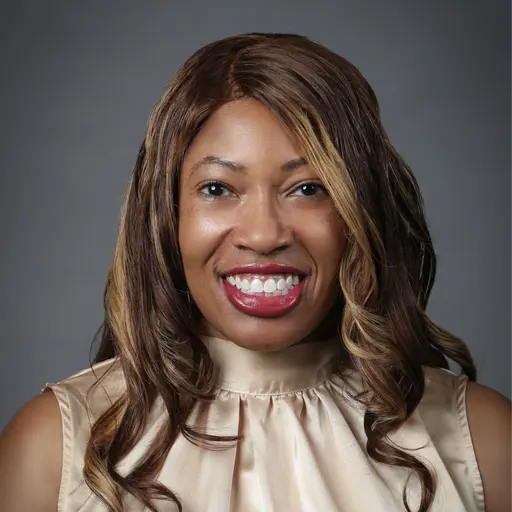 A profile picture of Shayla Lynch.