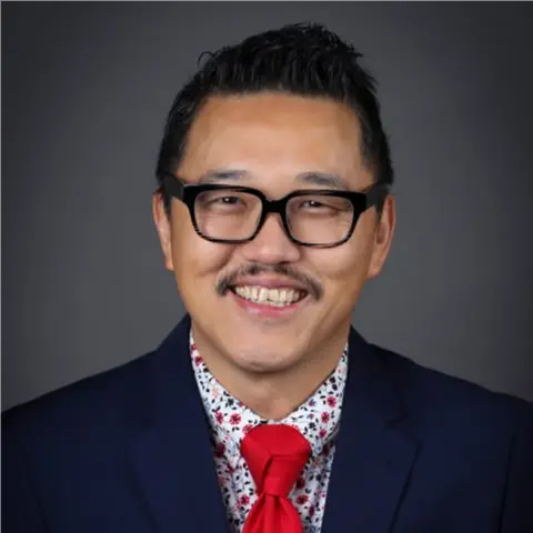 A profile picture of Dan Wu.