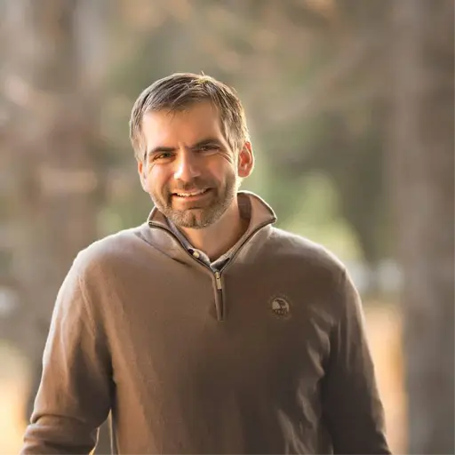 A profile picture of Markus Winkler.