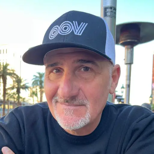A profile picture of Tim Acri.