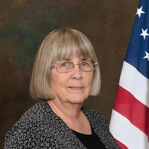 A profile picture of Renee Skidmore.