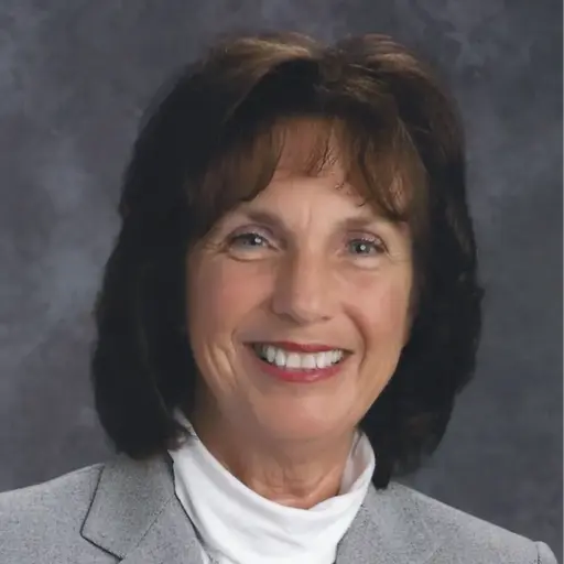 A profile picture of Cathy Stover.
