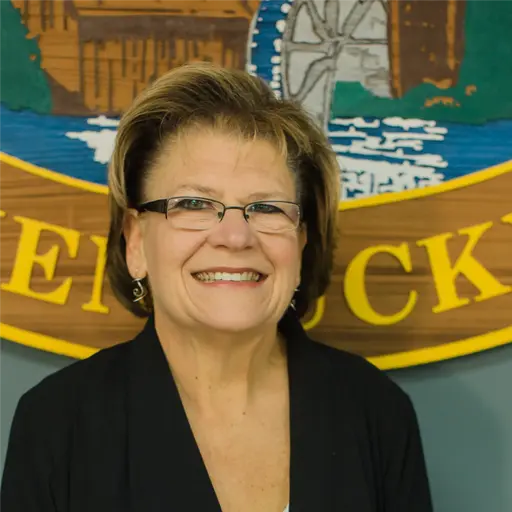 A profile picture of Rose Merritt.