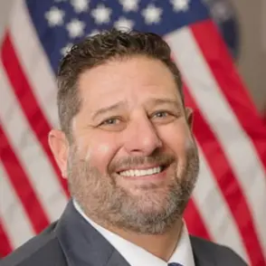 A profile picture of Greg Pohlgeers.