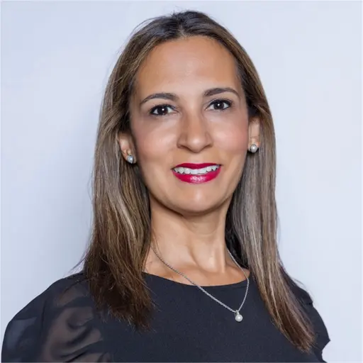 A profile picture of Alejandra "Ale" Chávez.