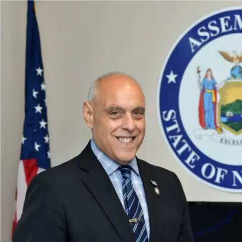 A profile picture of Joseph De Stefano.