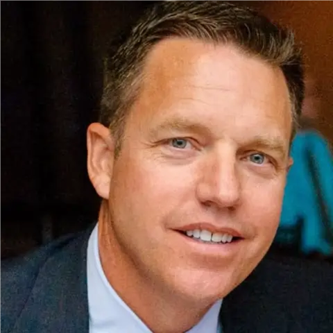 A profile picture of David J. Lusby.
