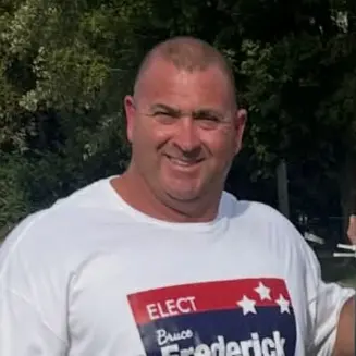 A profile picture of Bruce Frederick.