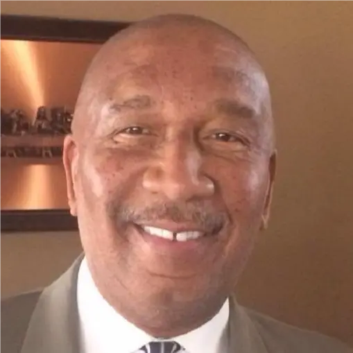 A profile picture of Larry Blackford.