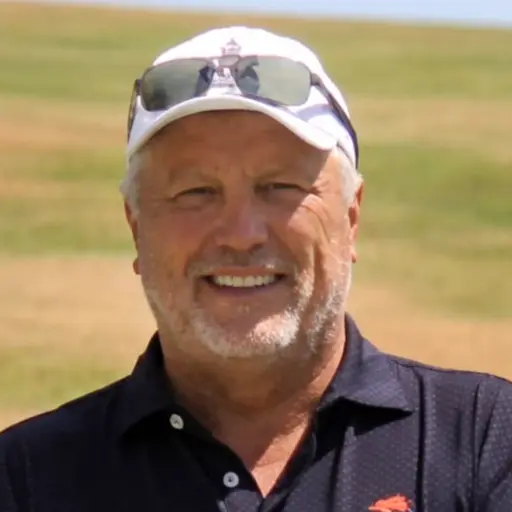 A profile picture of Ricky Clontz.