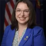 A profile picture of Lindsey Williams.