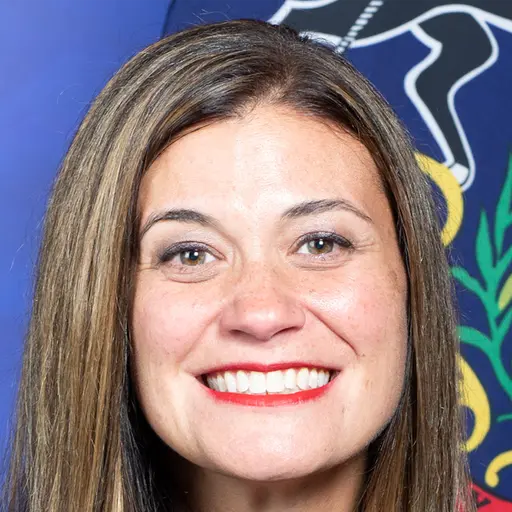 A profile picture of Kristin Marcell.