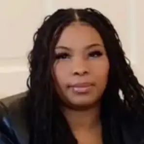 A profile picture of Tiffany Vann Brown.